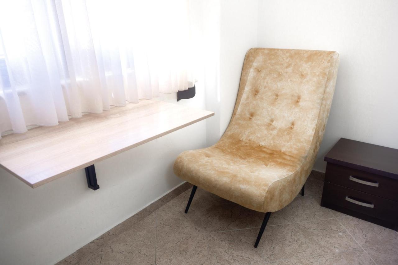 Center Two Private Bedrooms Near Scanderbeg Square On Shared * Tirana